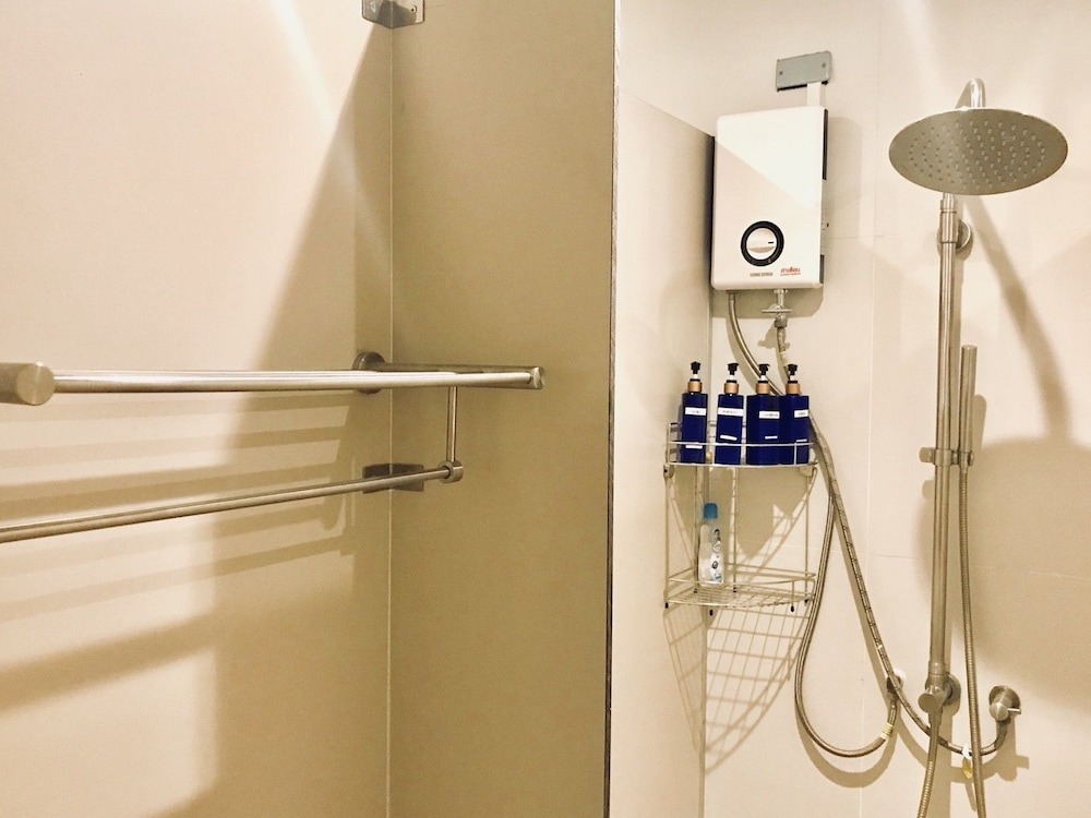Kinnon Deluxe旅舍Coworking咖啡(Kinnon Deluxe Hostel Coworking Cafe) 图片5