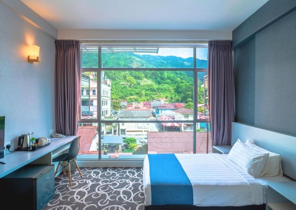 Kingston Hotel 13 @ Penang Hill 9/34