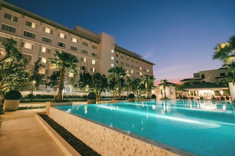 Health Land Resort & Spa 46/50