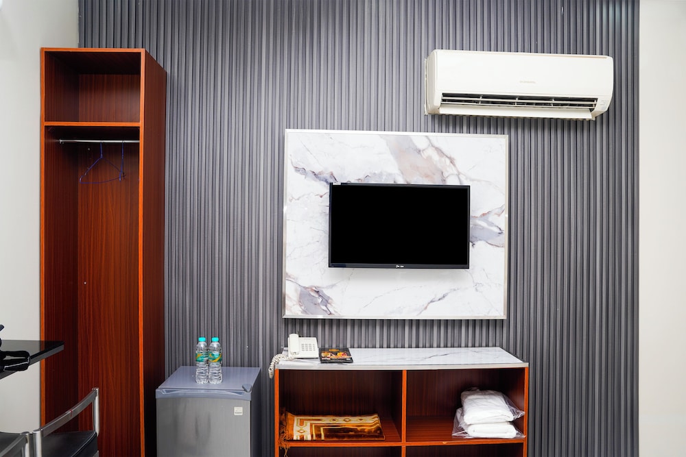 Oyo 129 Al Bayrahaa Hotel Apartment 54/59