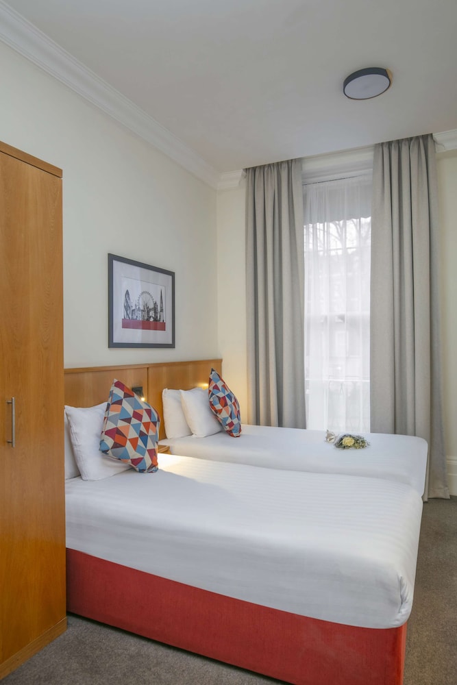 STANDARD, TWIN BEDS