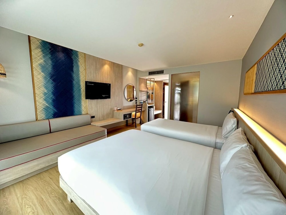Baan Karon Resort 12/50