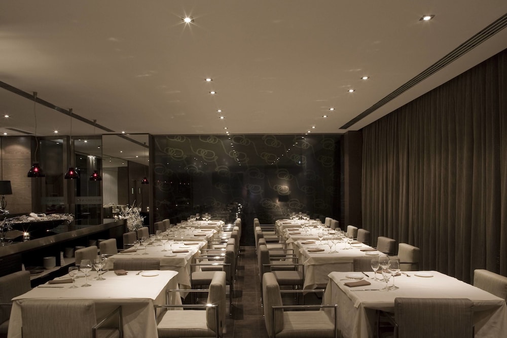 AC Hotel Brescia by Marriott 18/27