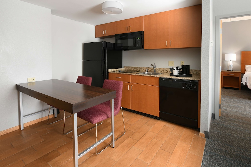 Hampton Inn & Suites Houston-Medical Ctr-Reliant Park 36/44