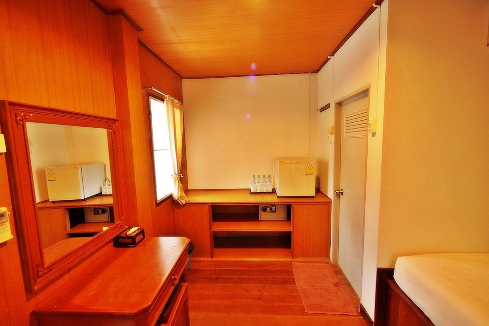 Blue Diamond Resort 44/73