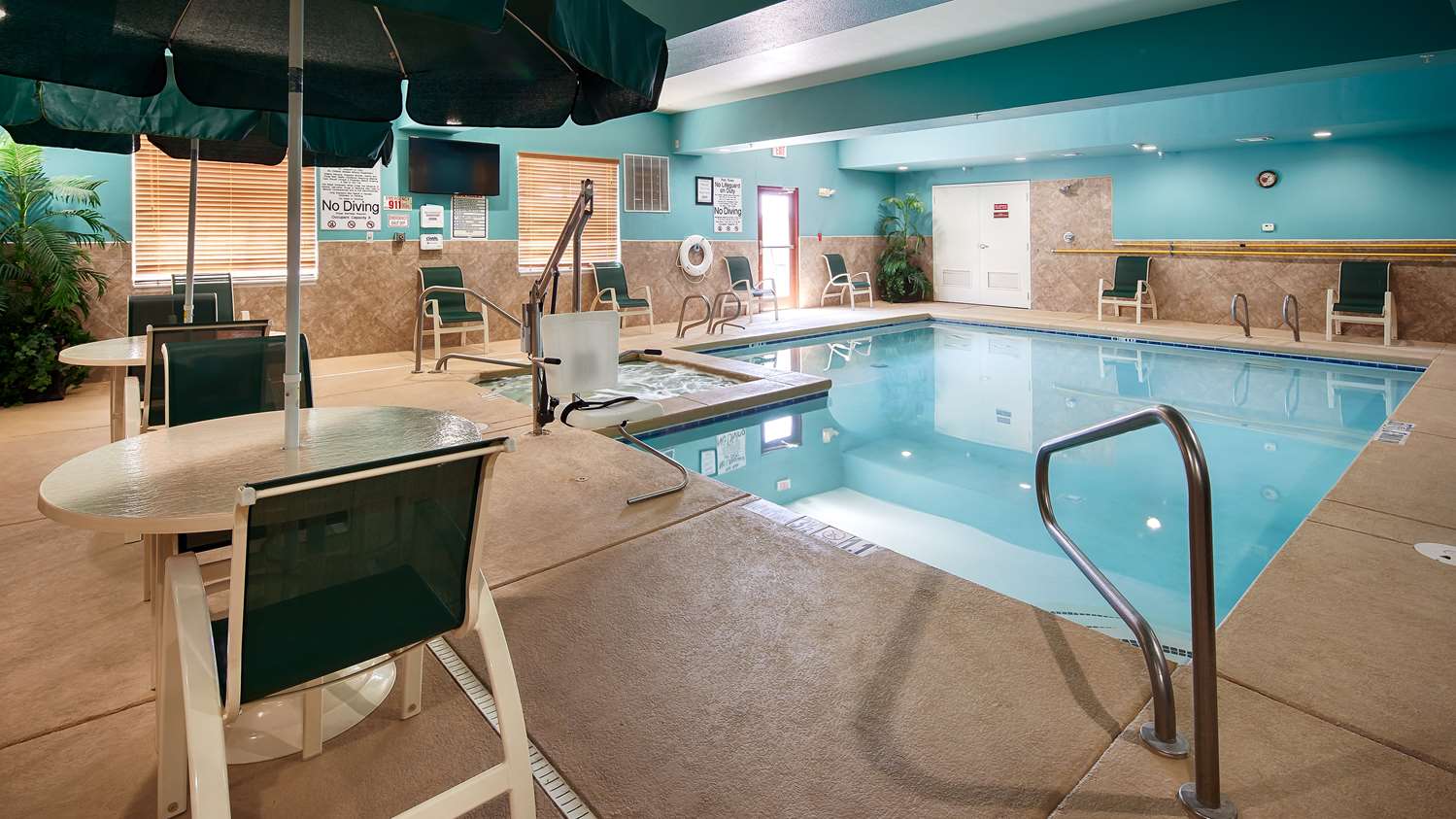 Best Western Plus Monahans Inn & Suites 10/15