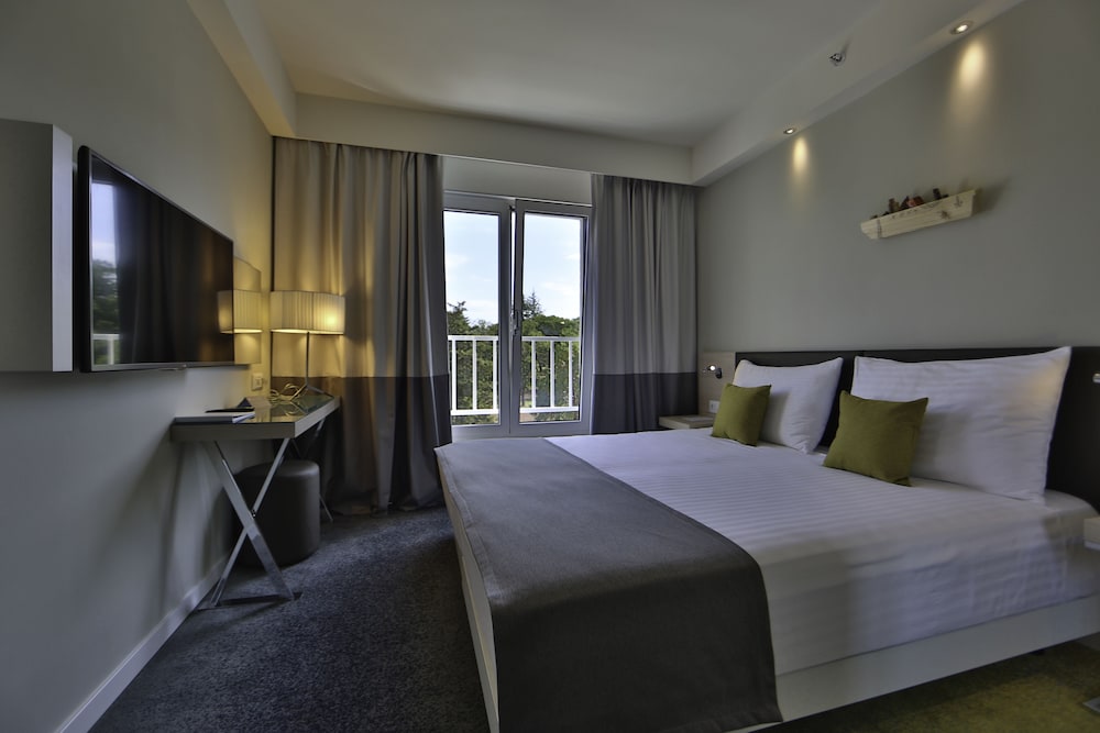 Park Plaza Belvedere 25/77