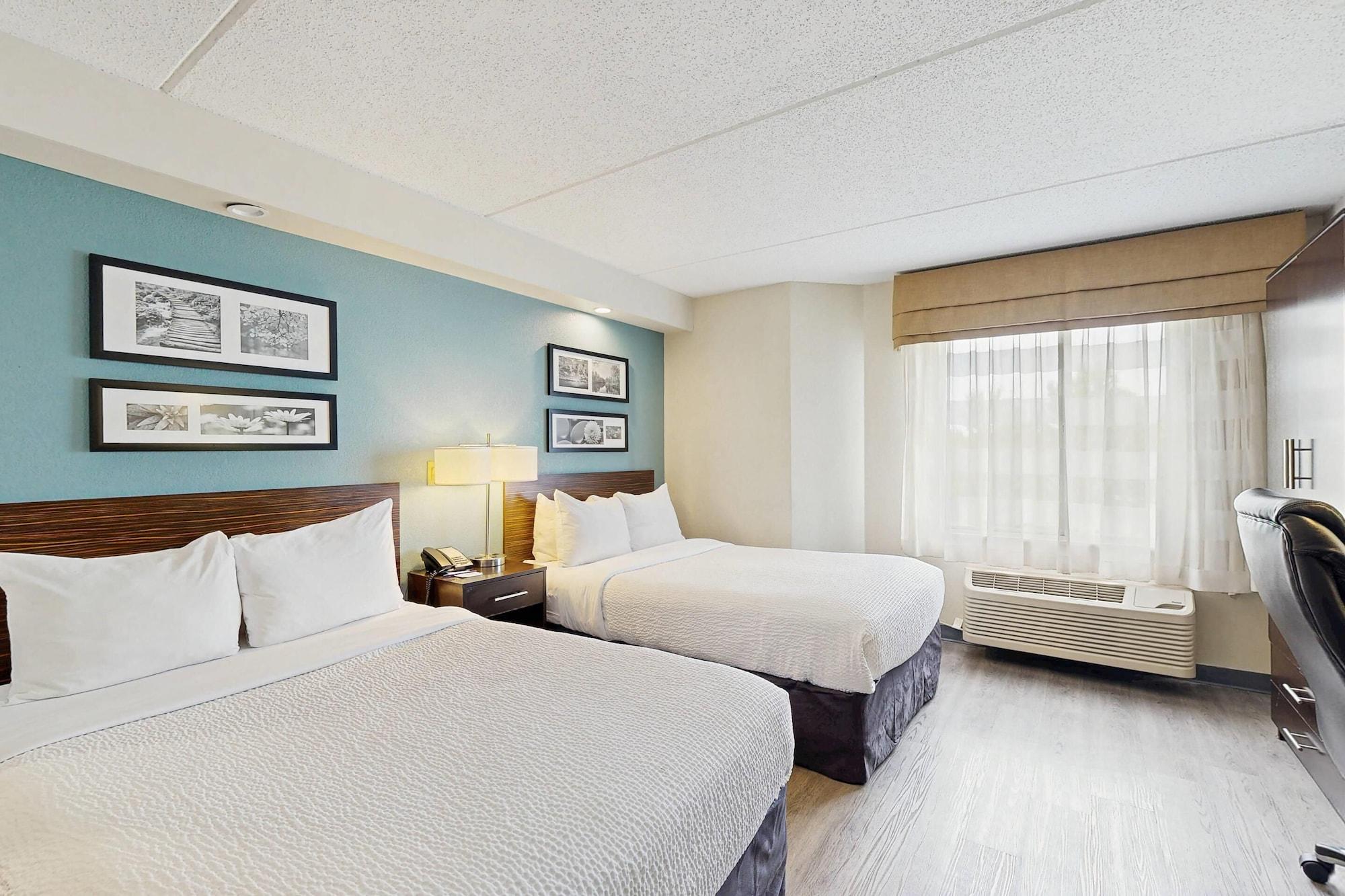 Suite, Multiple Beds, Accessible