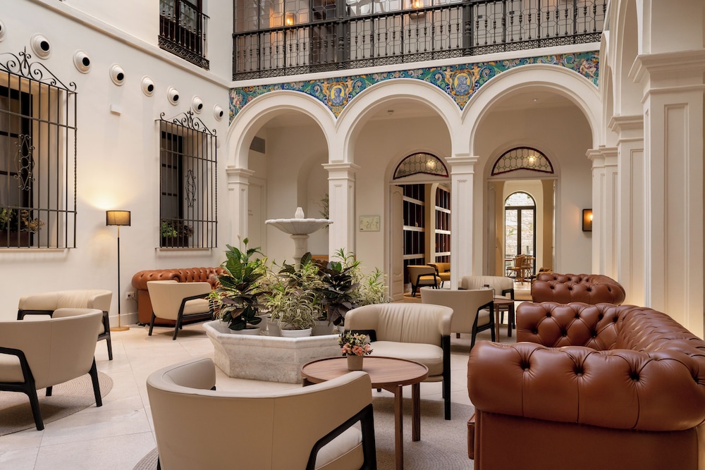 H10 Palacio Colomera 52/77