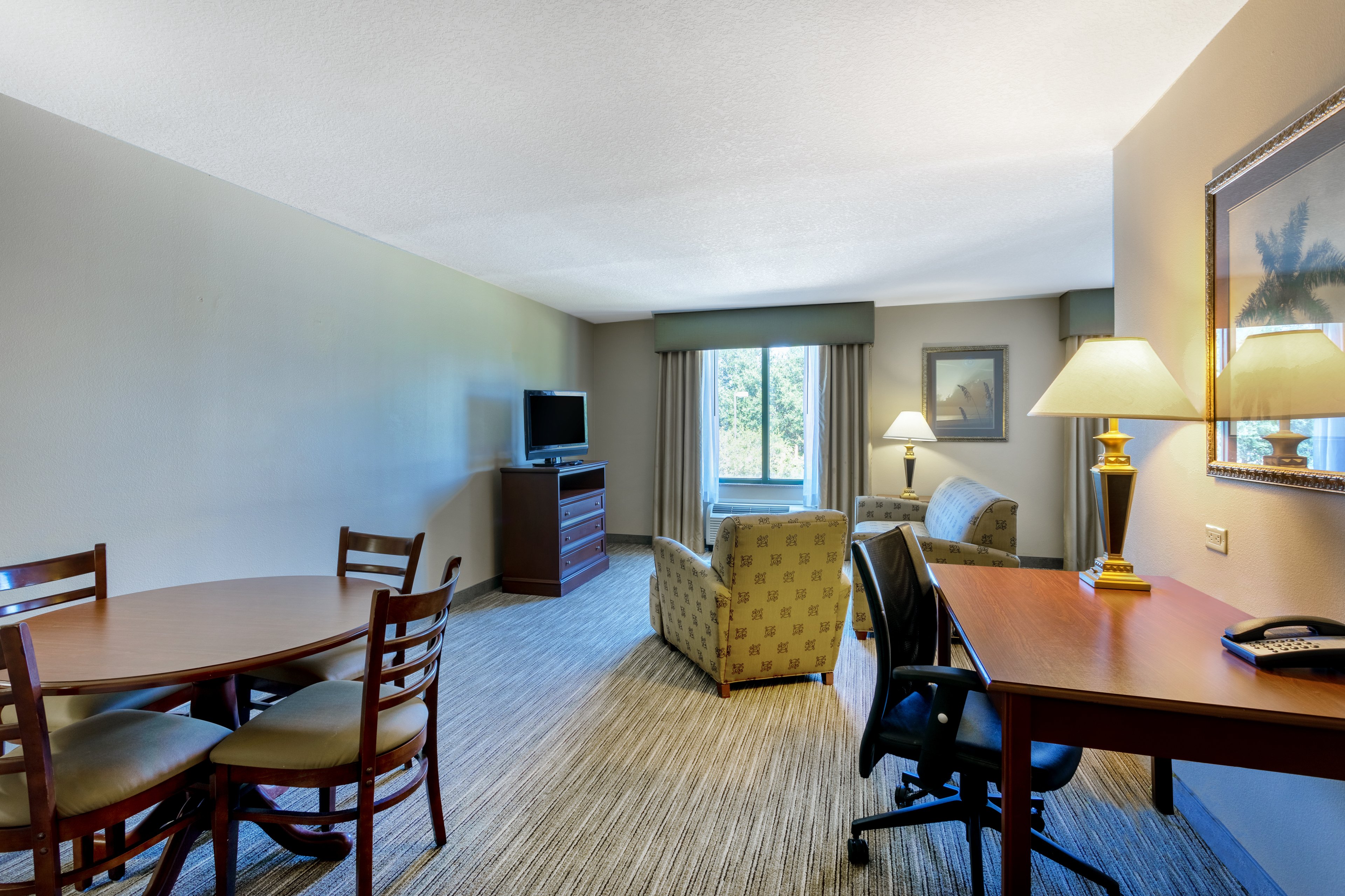 Holiday Inn Express & Suites Bradenton East-Lakewood Ranch 35/50