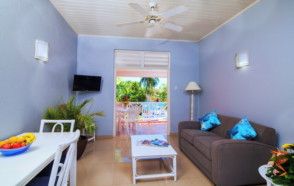Dover Beach Hotel 42/61