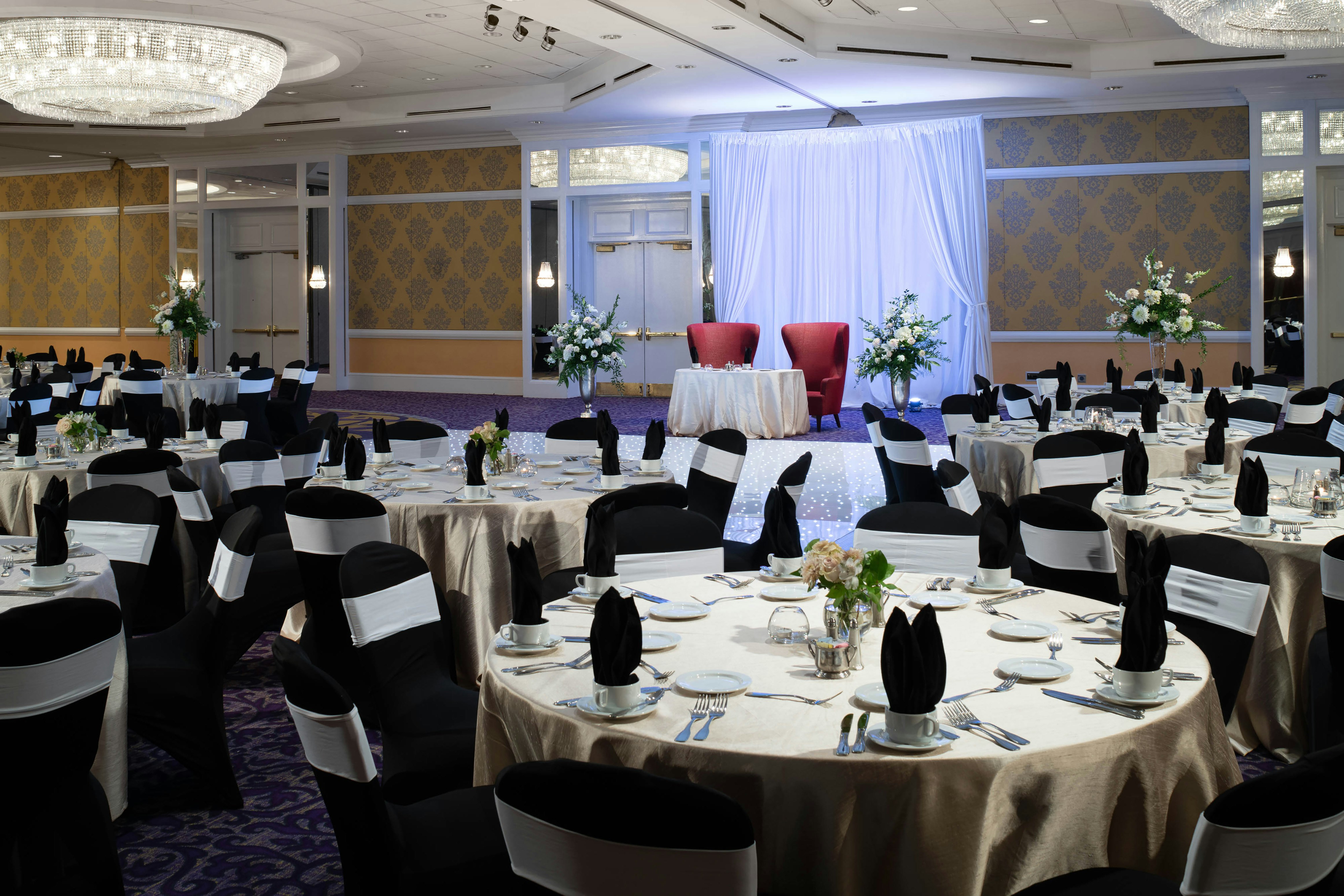 Hilton Charlotte Uptown (ex Hilton Charlotte Center City) 59/82