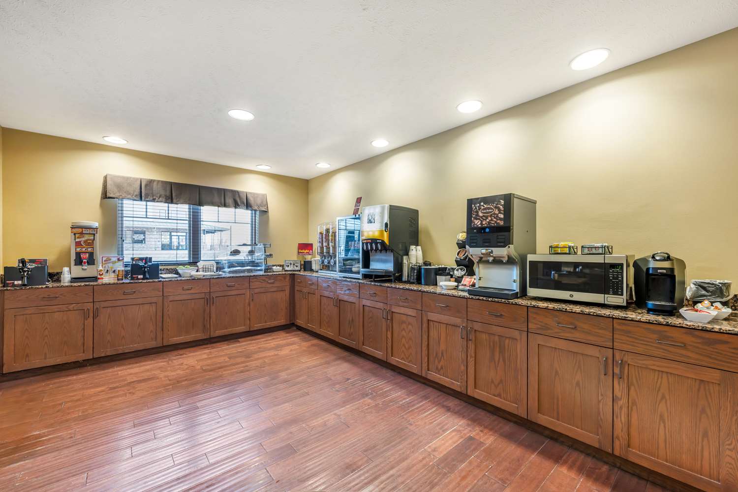 Best Western Plus Grand Island Inn & Suites 3/15