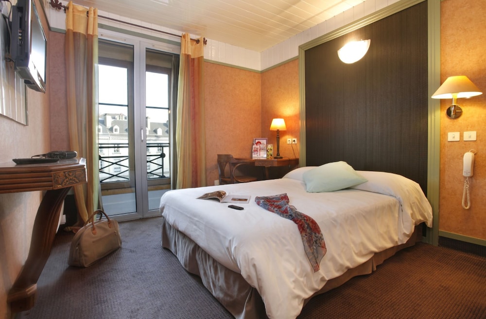 Hotel de Gramont Pau 38/62