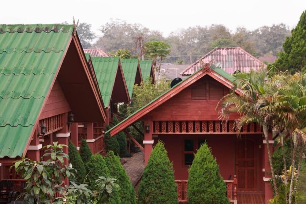 Chiangsangoldenland Resort 1 5/50