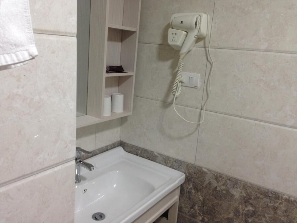 Hacinco Hotel 20/65