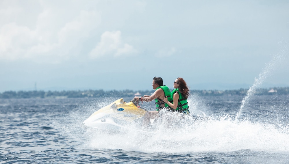 CEBU WHITE SANDS RESORT AND SPA 34/50