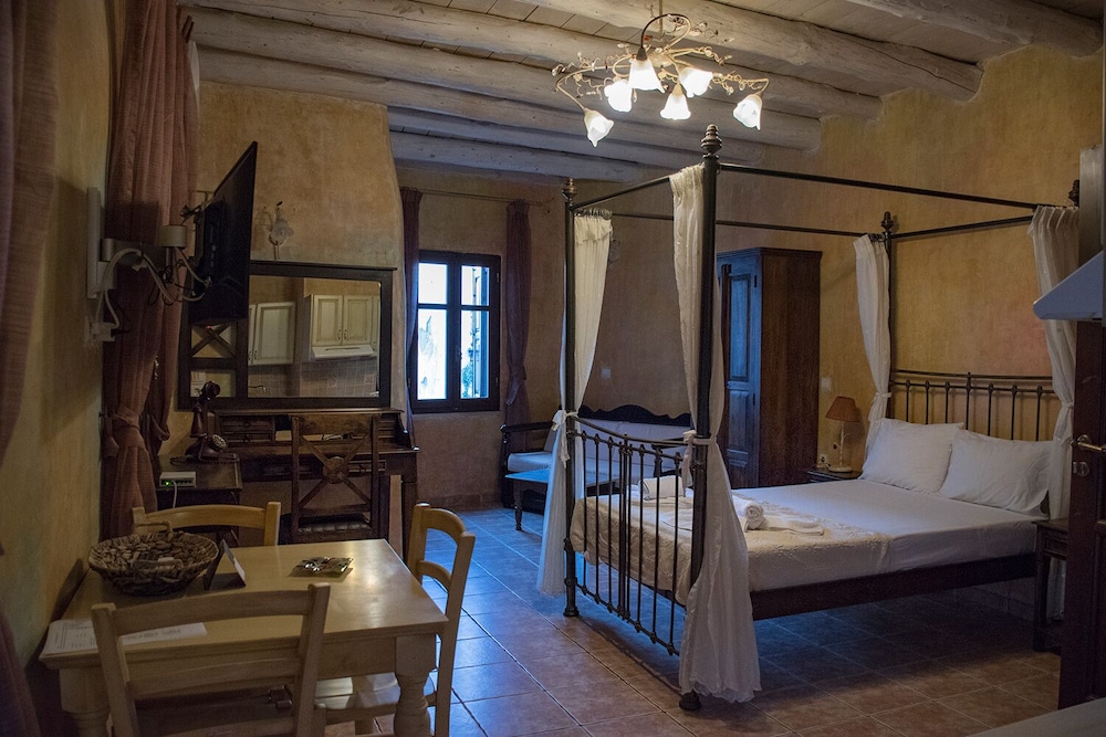 Odos Oneiron Hotel 13/64