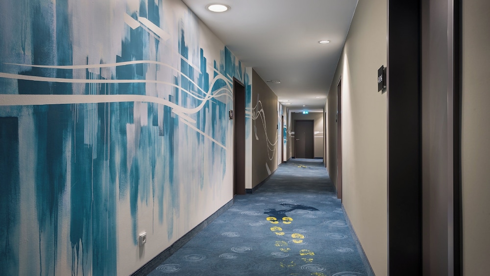 Holiday Inn - the niu, Welly Kiel by IHG 3/47
