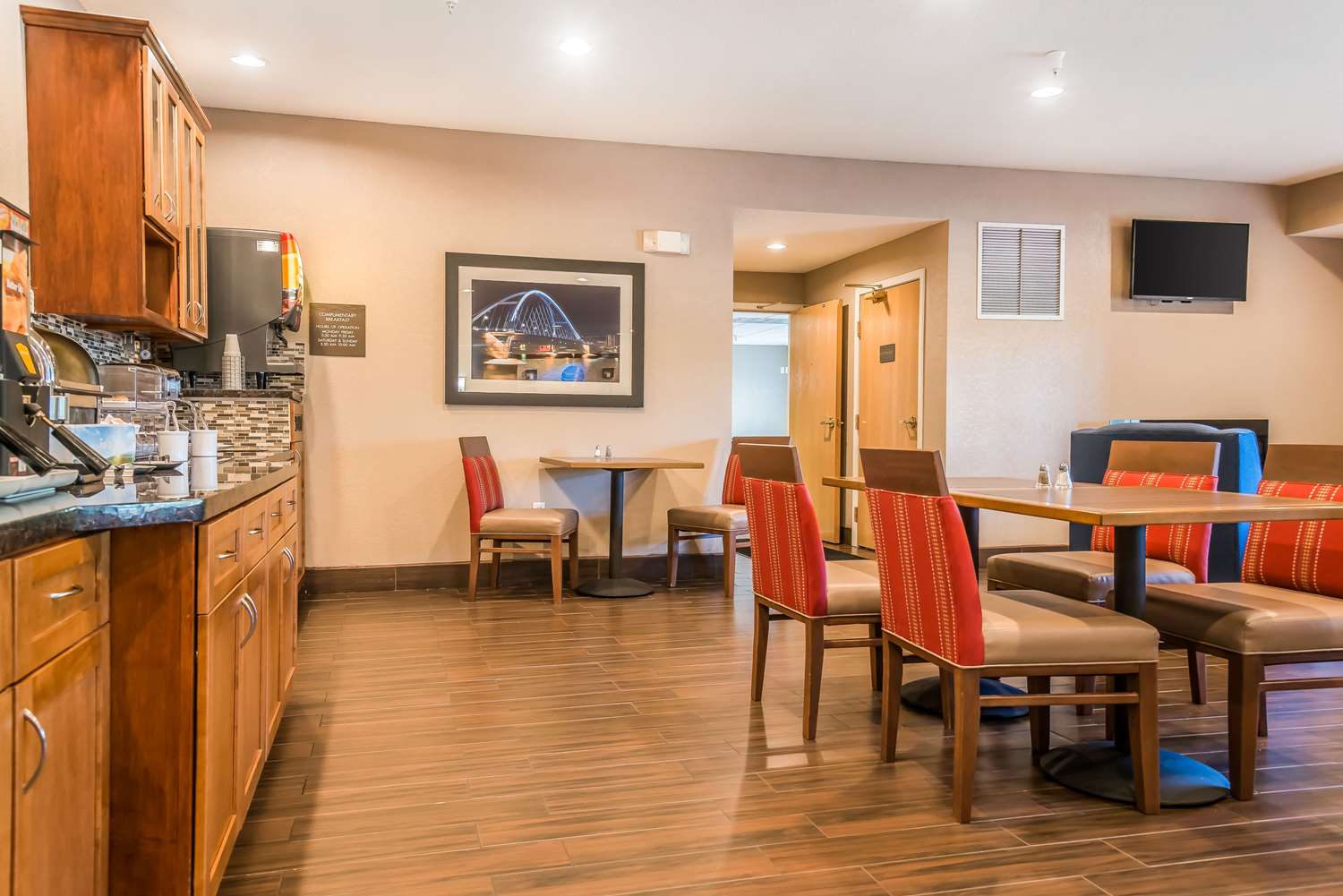 Country Inn and Suites by Radisson Stillwater MN 9/16
