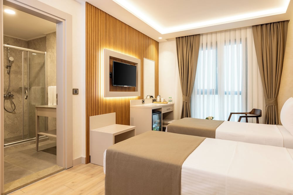غرفة قياسية بسرير كوين، CARINA GOLD HOTEL 3/3