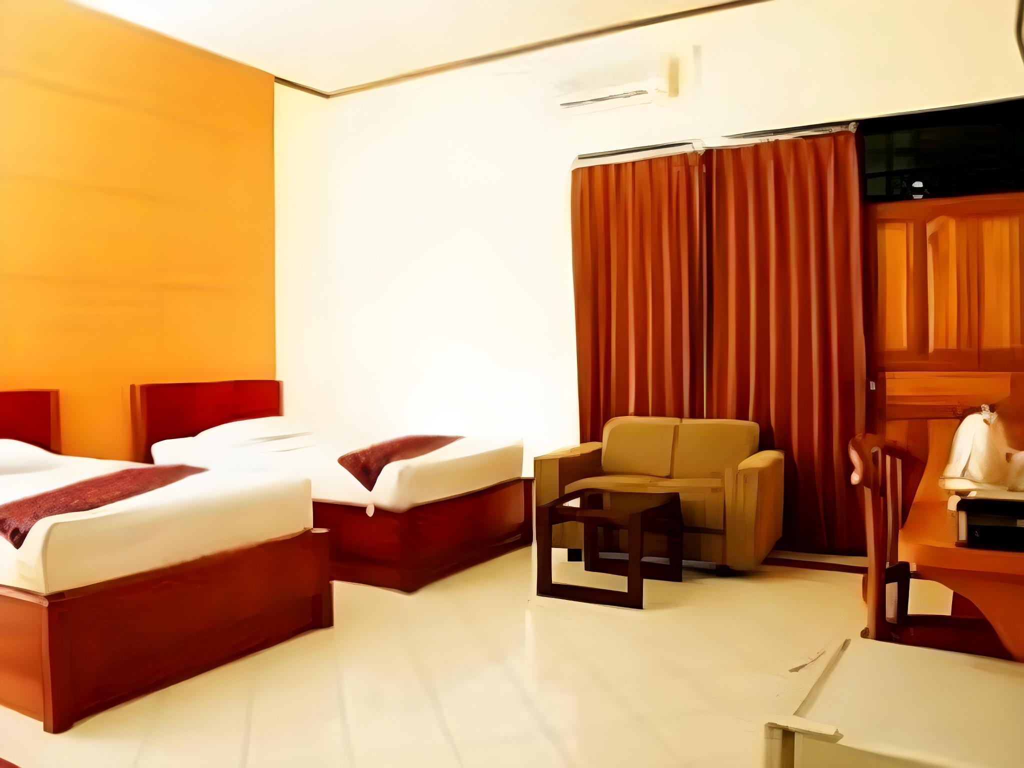 HOTEL MATARAM 12/15