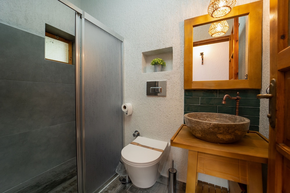 Watermill Villa & Hotel Faralya 46/50