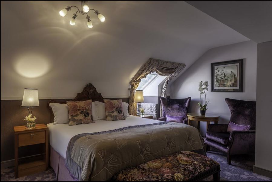 EXECUTIVE, DOUBLE BED