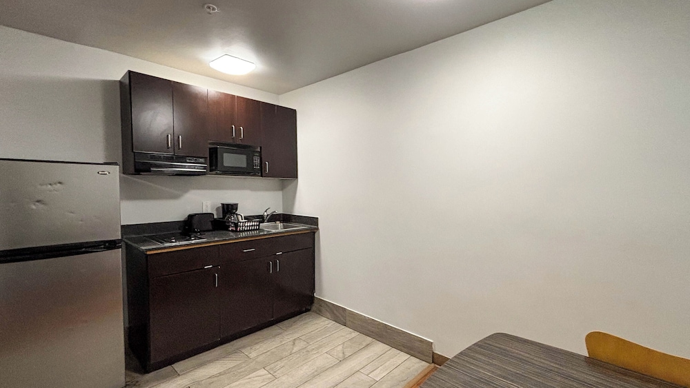 Motel6 Greenville, SC 6/60