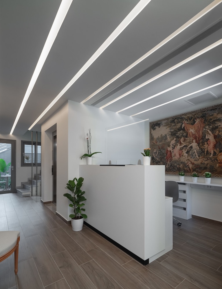 Athens Hill Luxury Apartments 10/64
