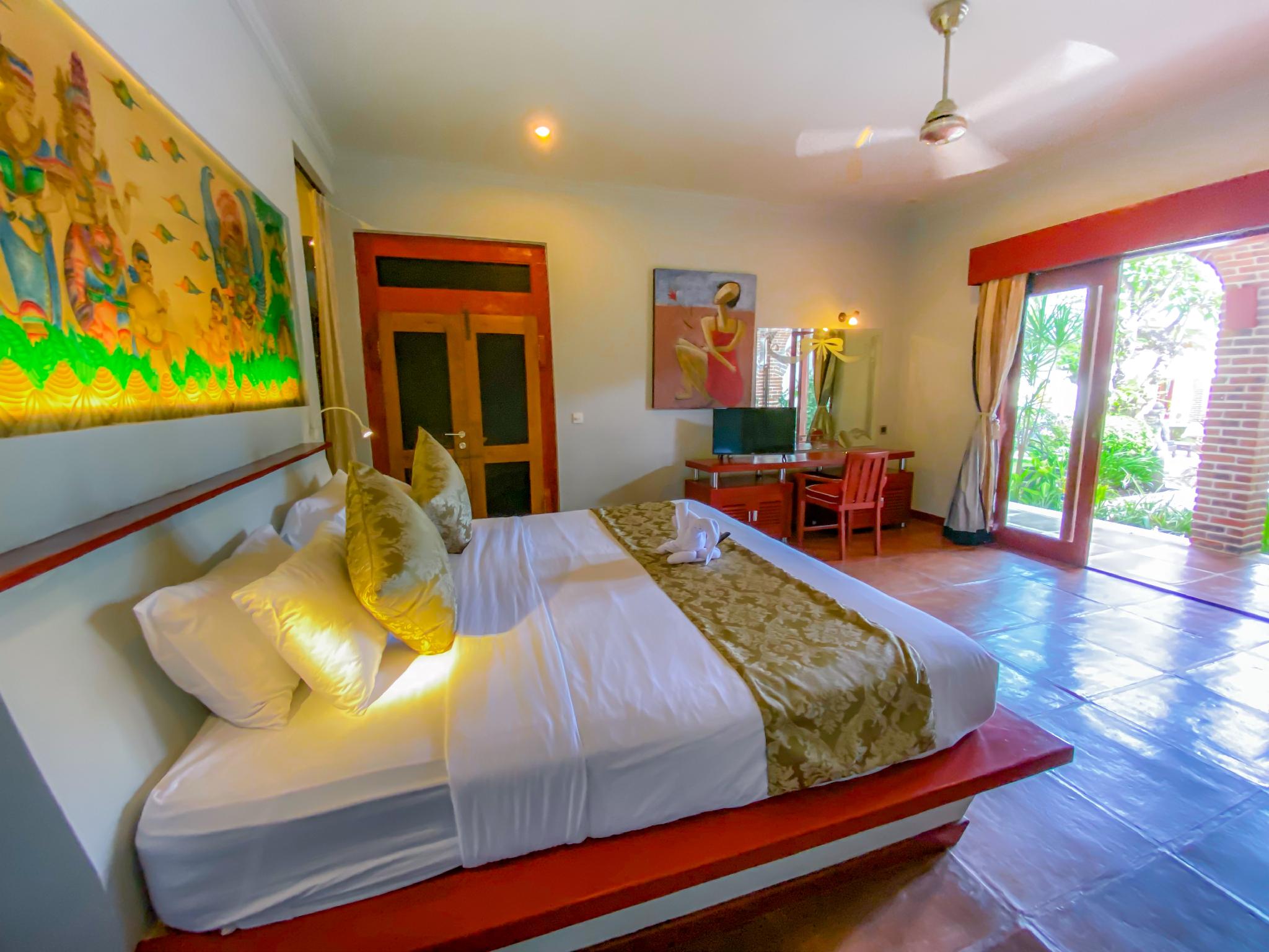 3 Rooms, Deluxe, 3 King Beds