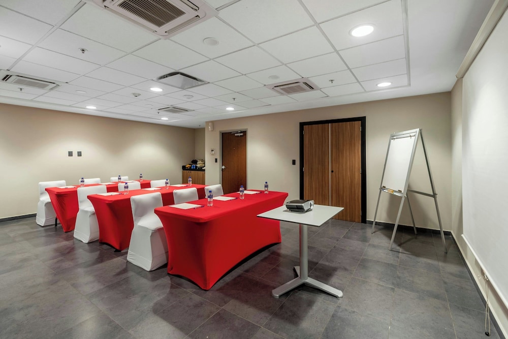 City Express by Marriott Tuxpan 36/50