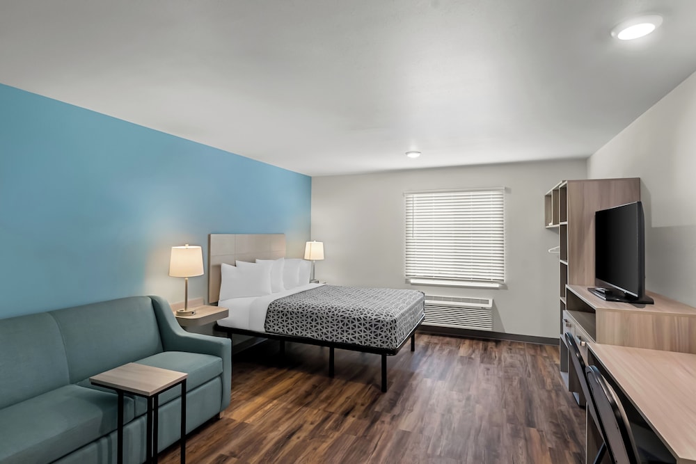 WoodSpring Suites Newington - Hartford South 8/16