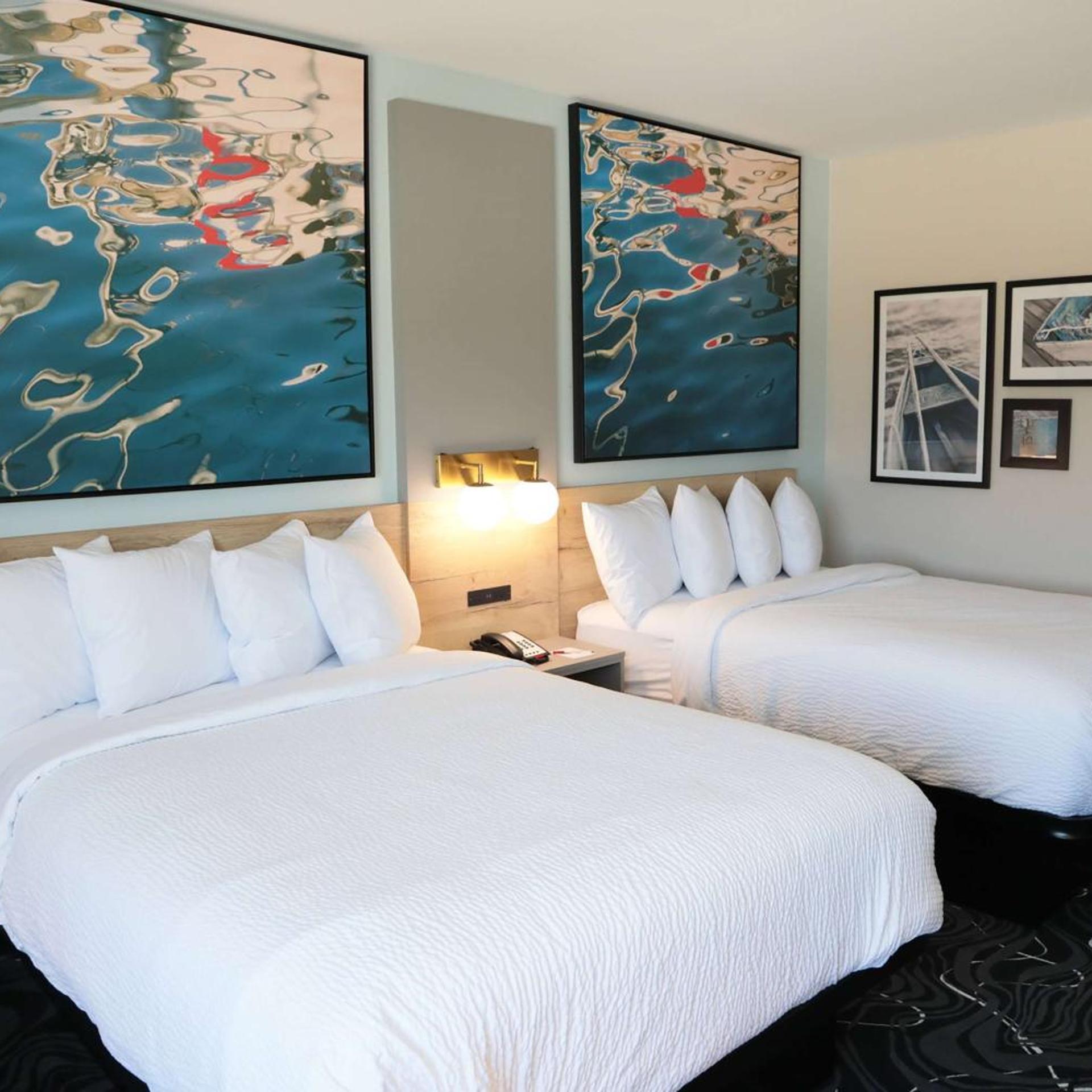 Room, King Bed, 2 Queen Beds
