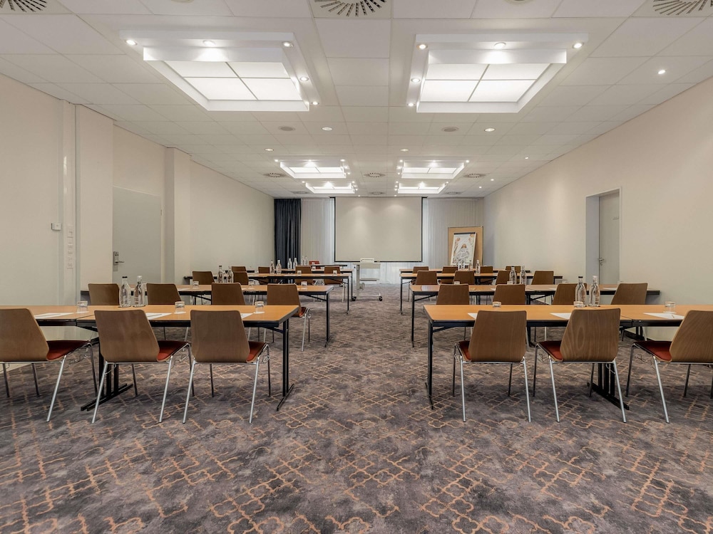 Mercure Hotel Hamburg Am Volkspark 40/55