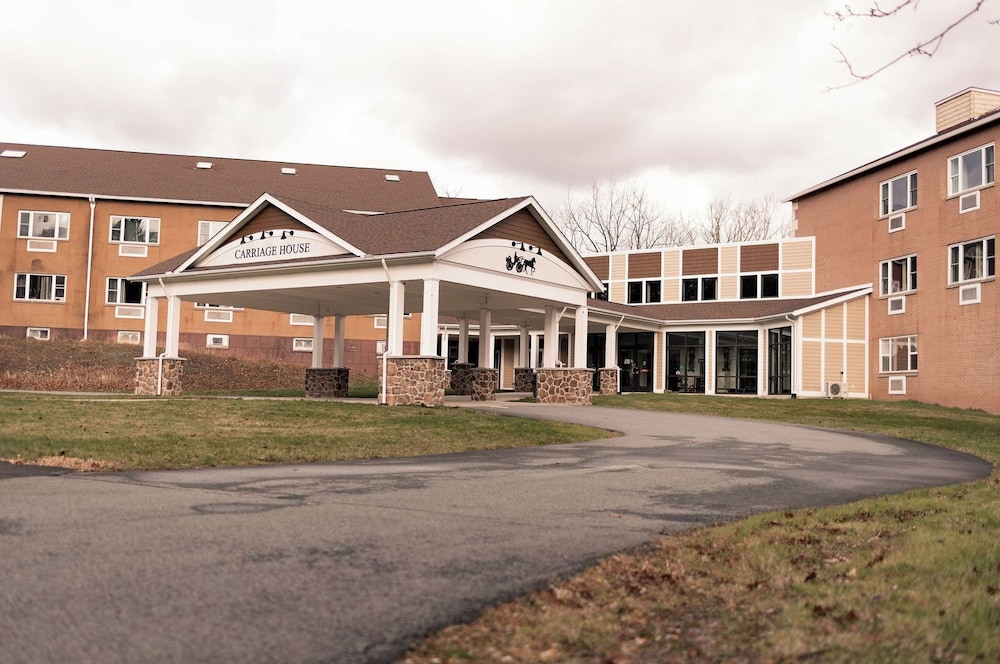 Carriage House Country Club 43/50