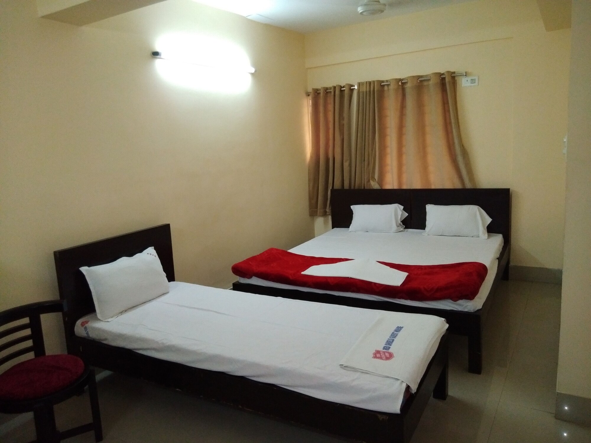 Room, Triple, 1 Double and 1 Single Bed