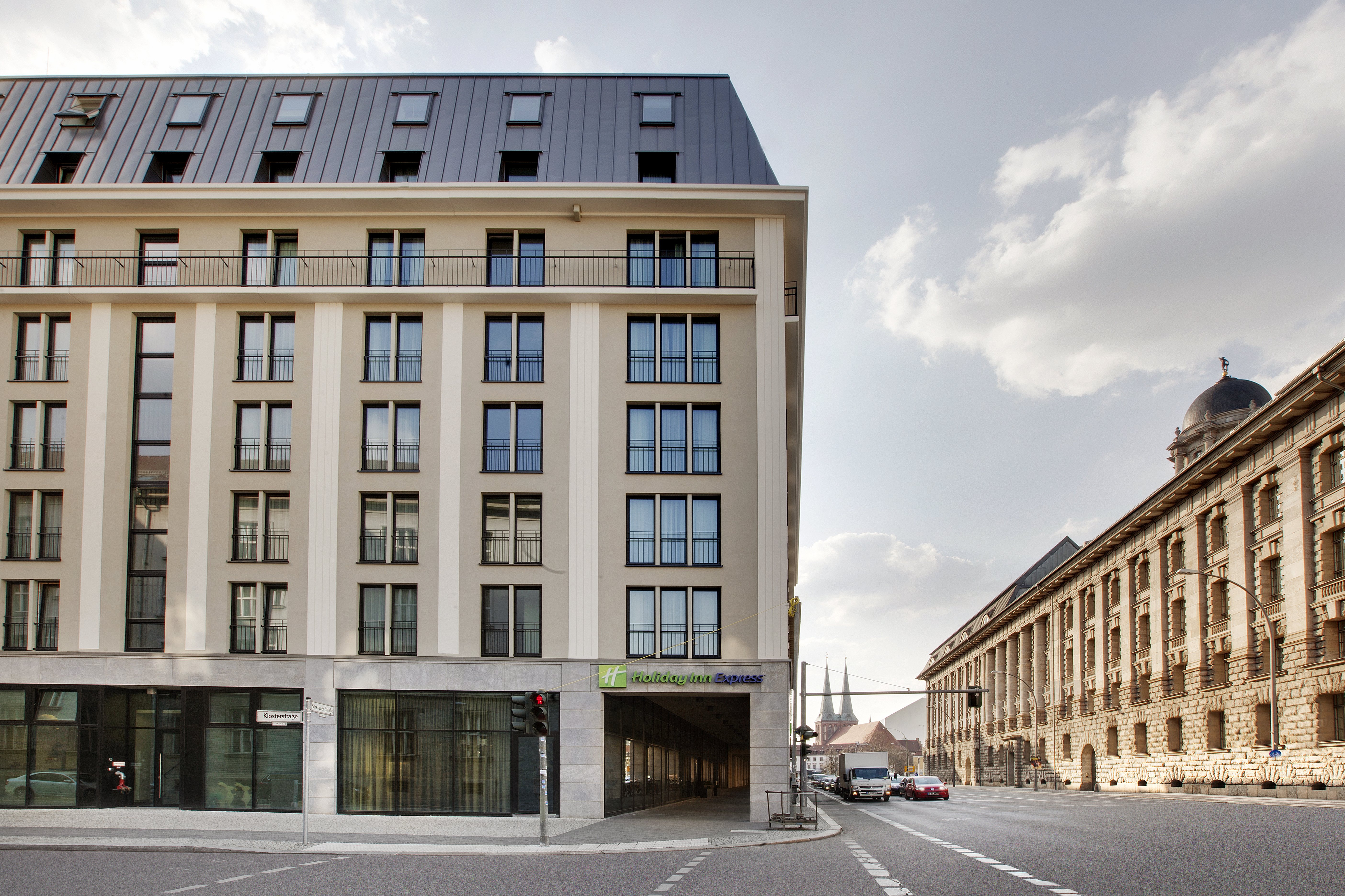 Holiday Inn Express Berlin - Alexanderplatz 9/67