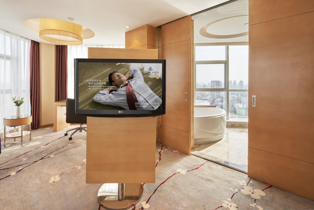 Grandskylight Hotel 9/50