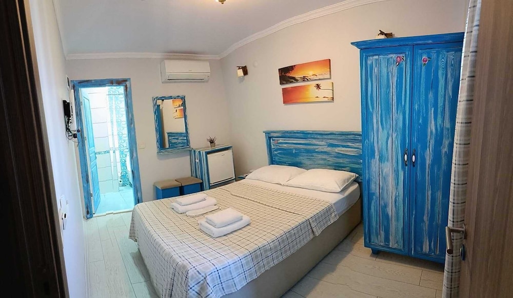 Mai Hotel 16/50