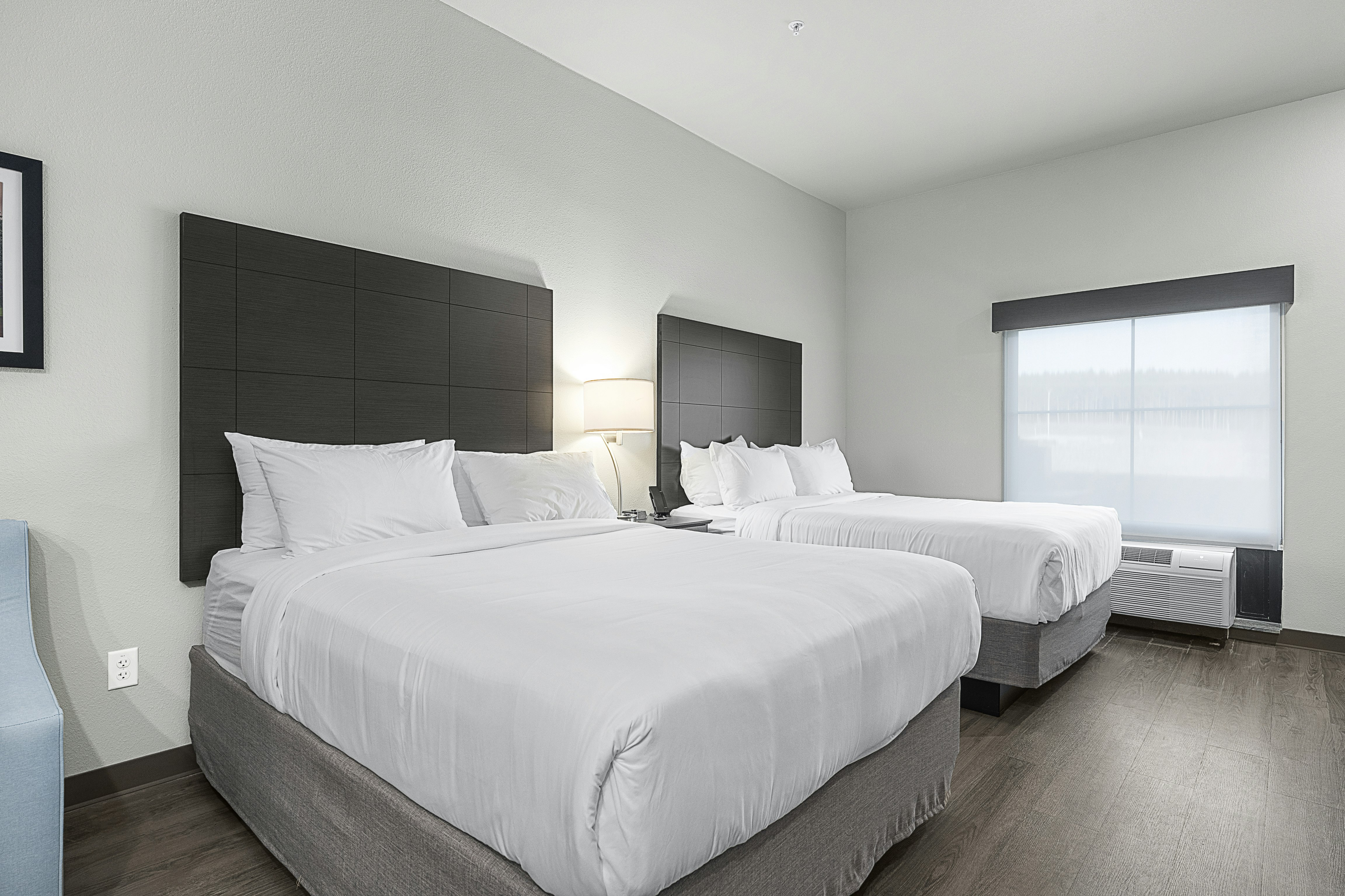 Riverstone Suites - Chippewa Falls 10/50