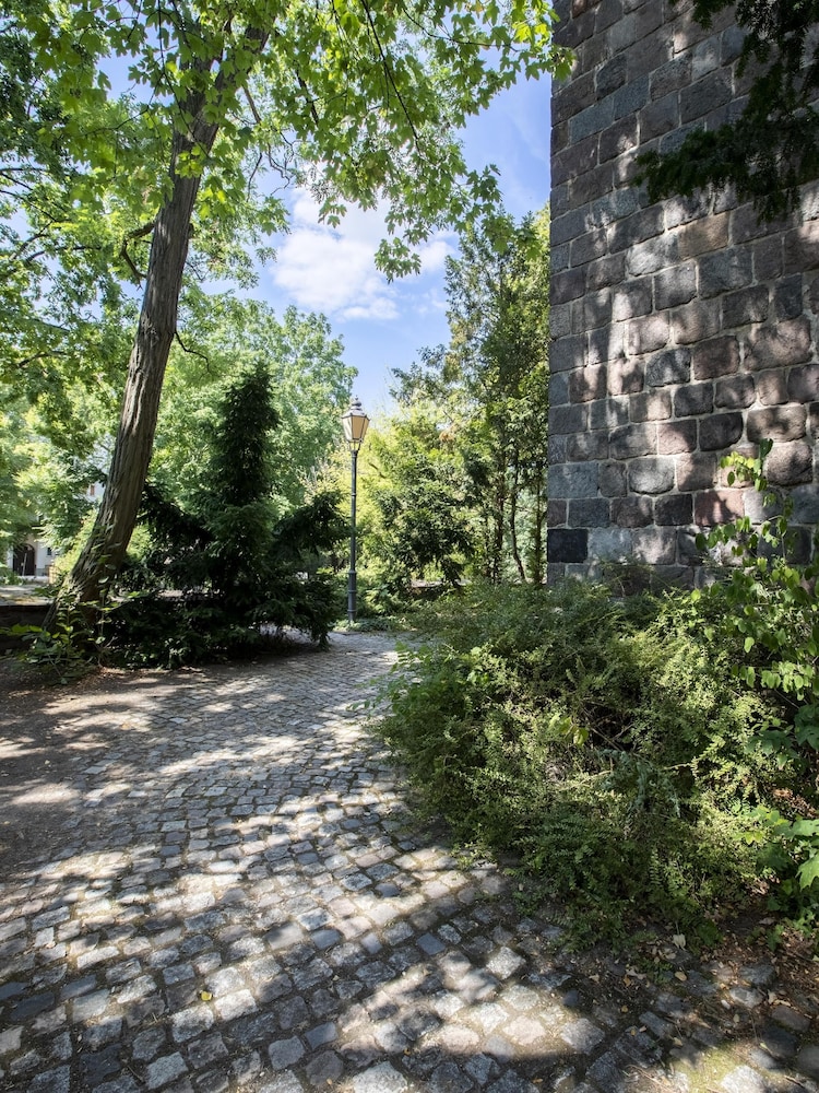 Limehome Berlin Luise-Henriette-Str. 44/49