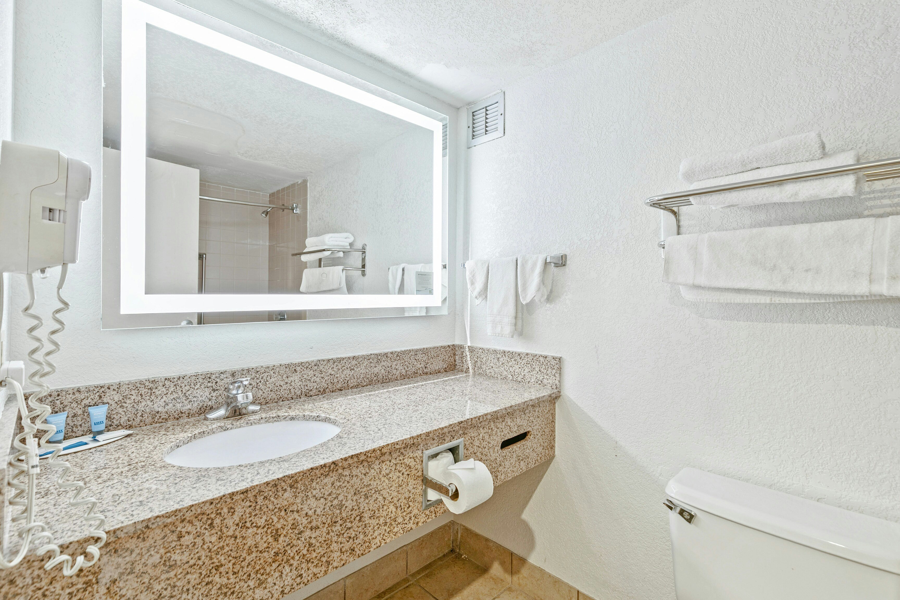 Moonlight Inn Hotel O Hattiesburg, MS 54/54