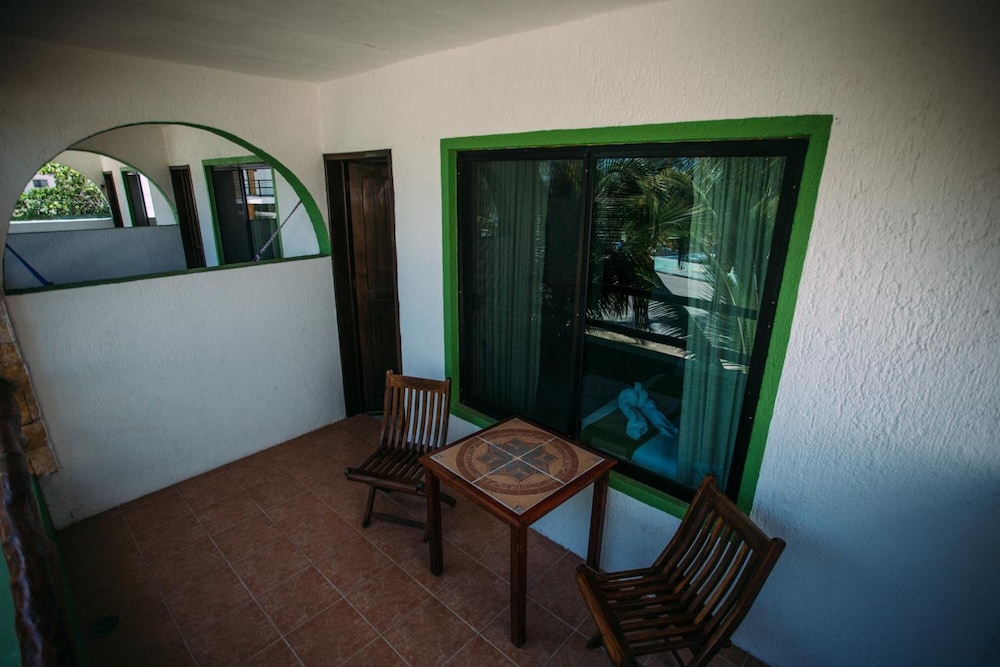 Hotel Villa De Pescadores 39/55