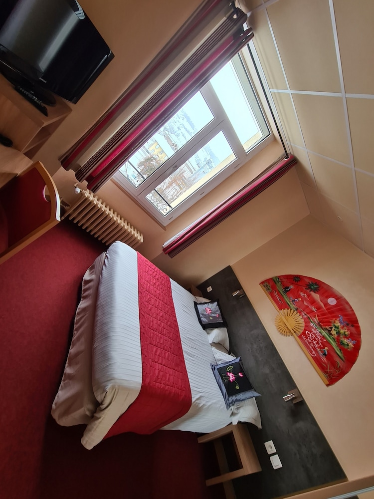 Hostellerie du Cantal 4/15