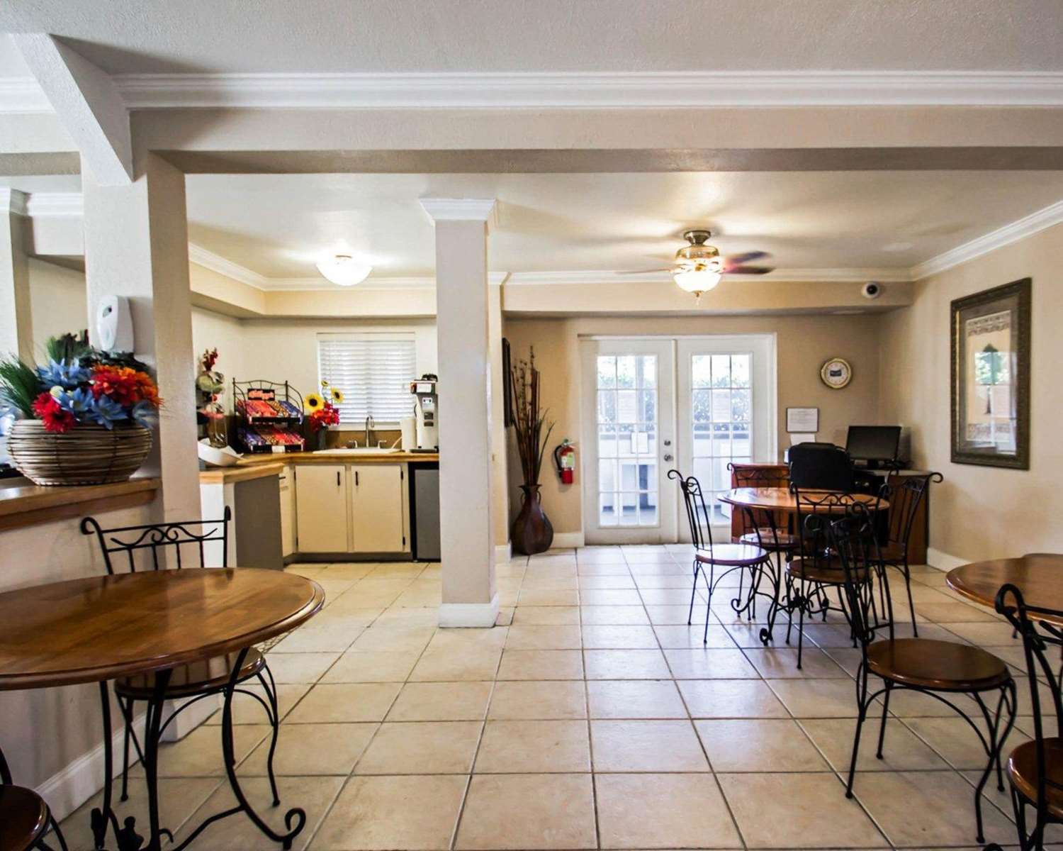 Rodeway Inn Apopka 35/46