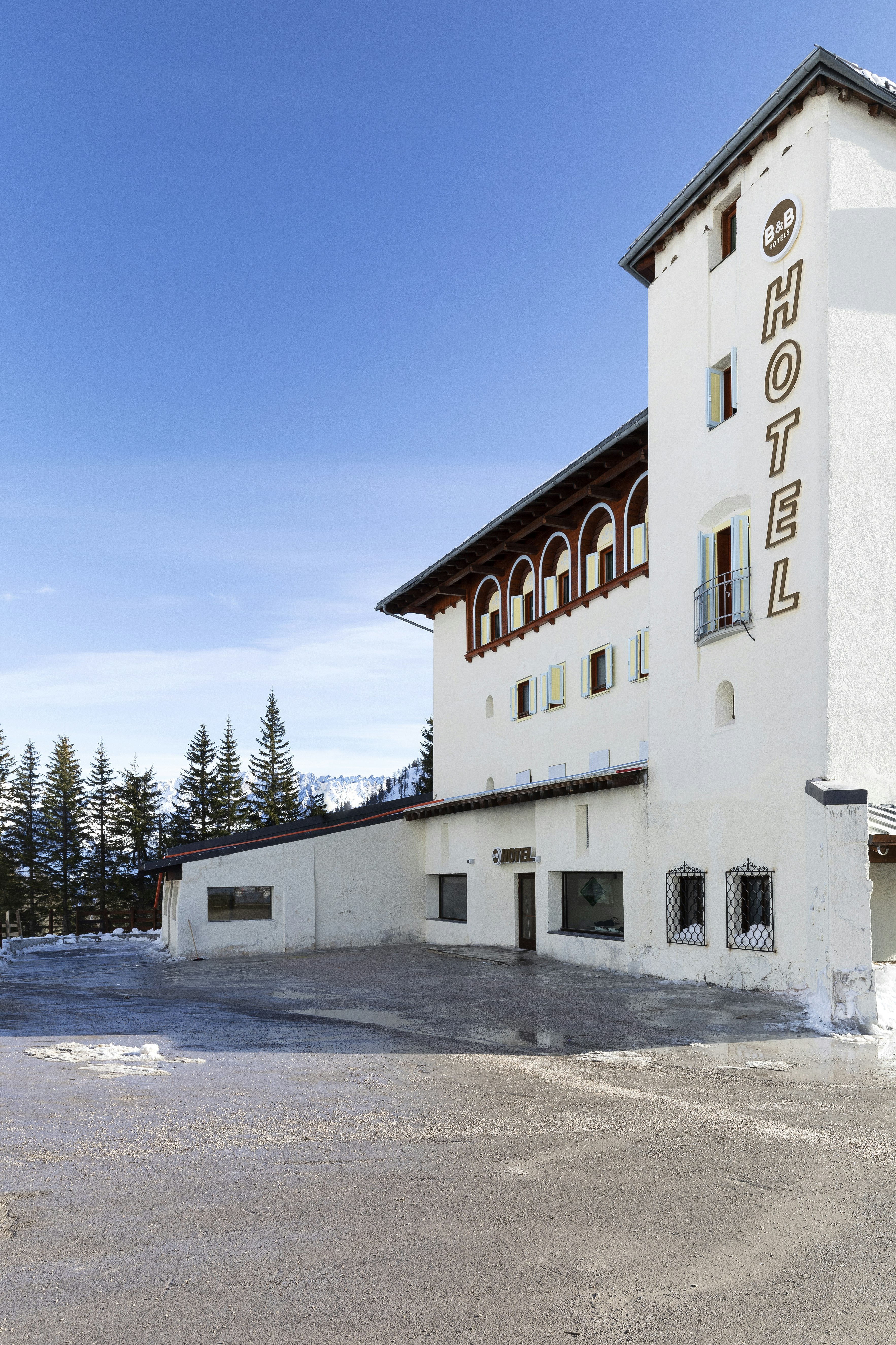 B&B Hotel Cortina Passo Tre Croci Cortina 33/35