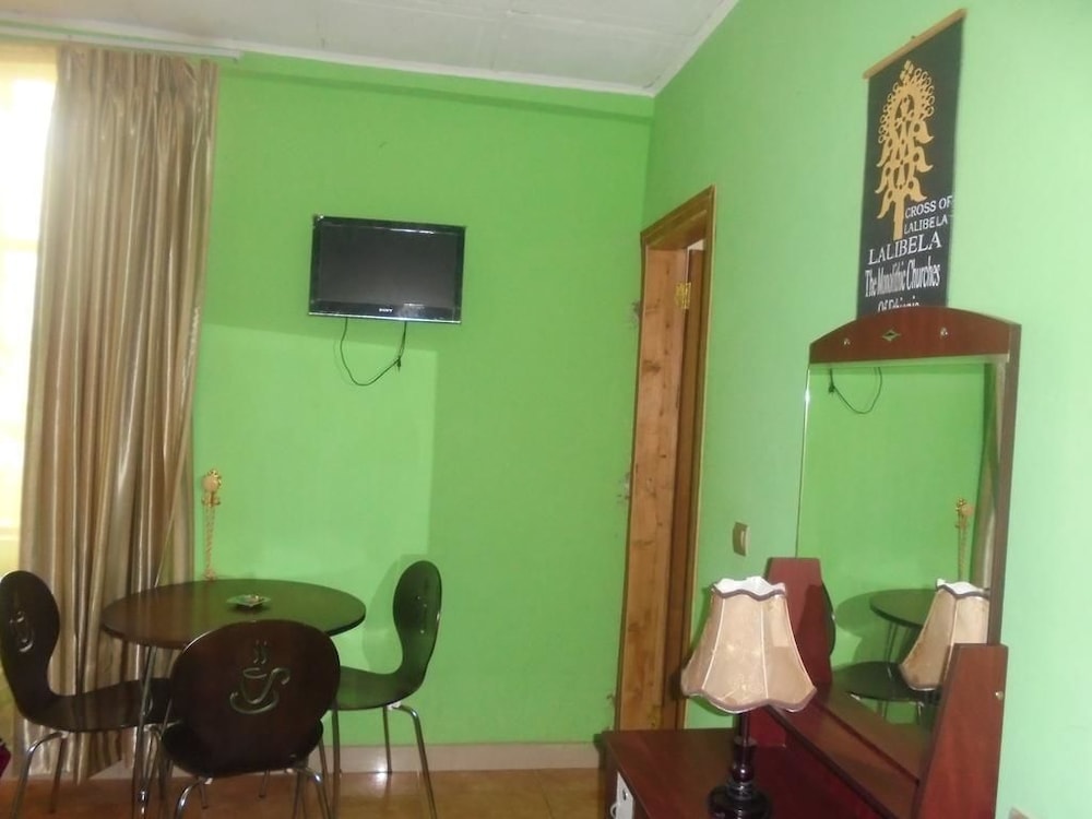 Villa Lalibela Guesthouse 6/12