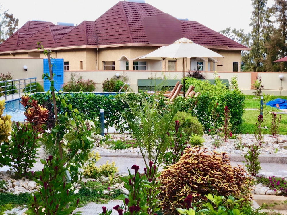 Heaven Restaurant and Boutique Hotel 6/50