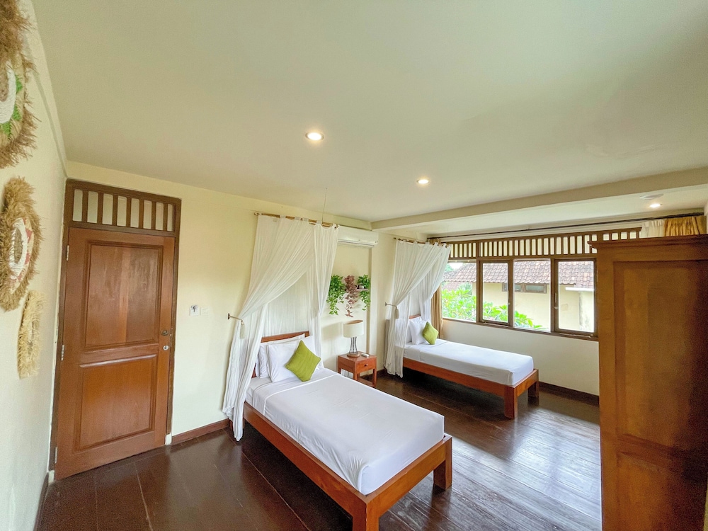 2 Bedrooms, Duplex, Villa, King and Twin Beds، Ubud Heaven Penestanan 9/10